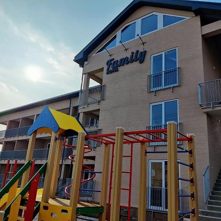 Family Hotel Грибівка Екстер'єр фото