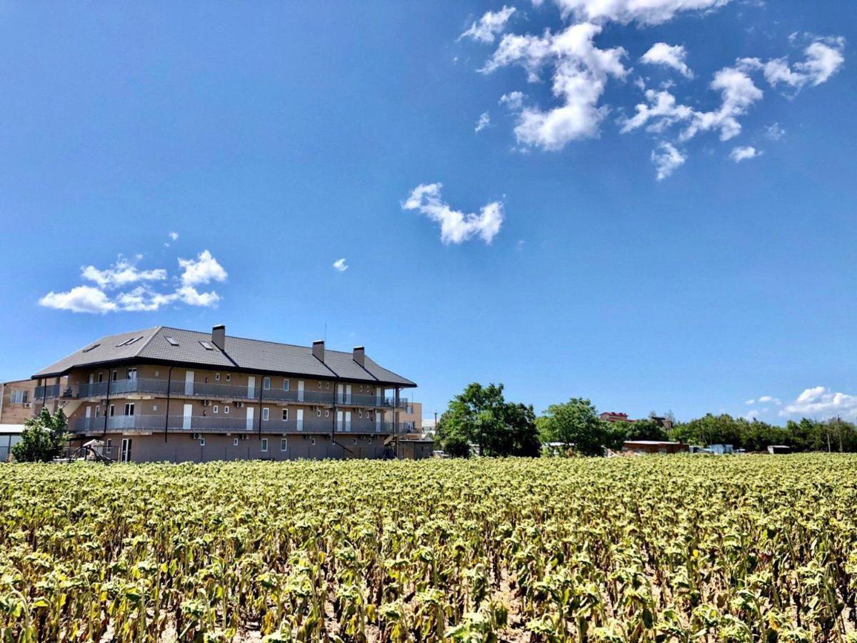 Family Hotel Грибівка Екстер'єр фото